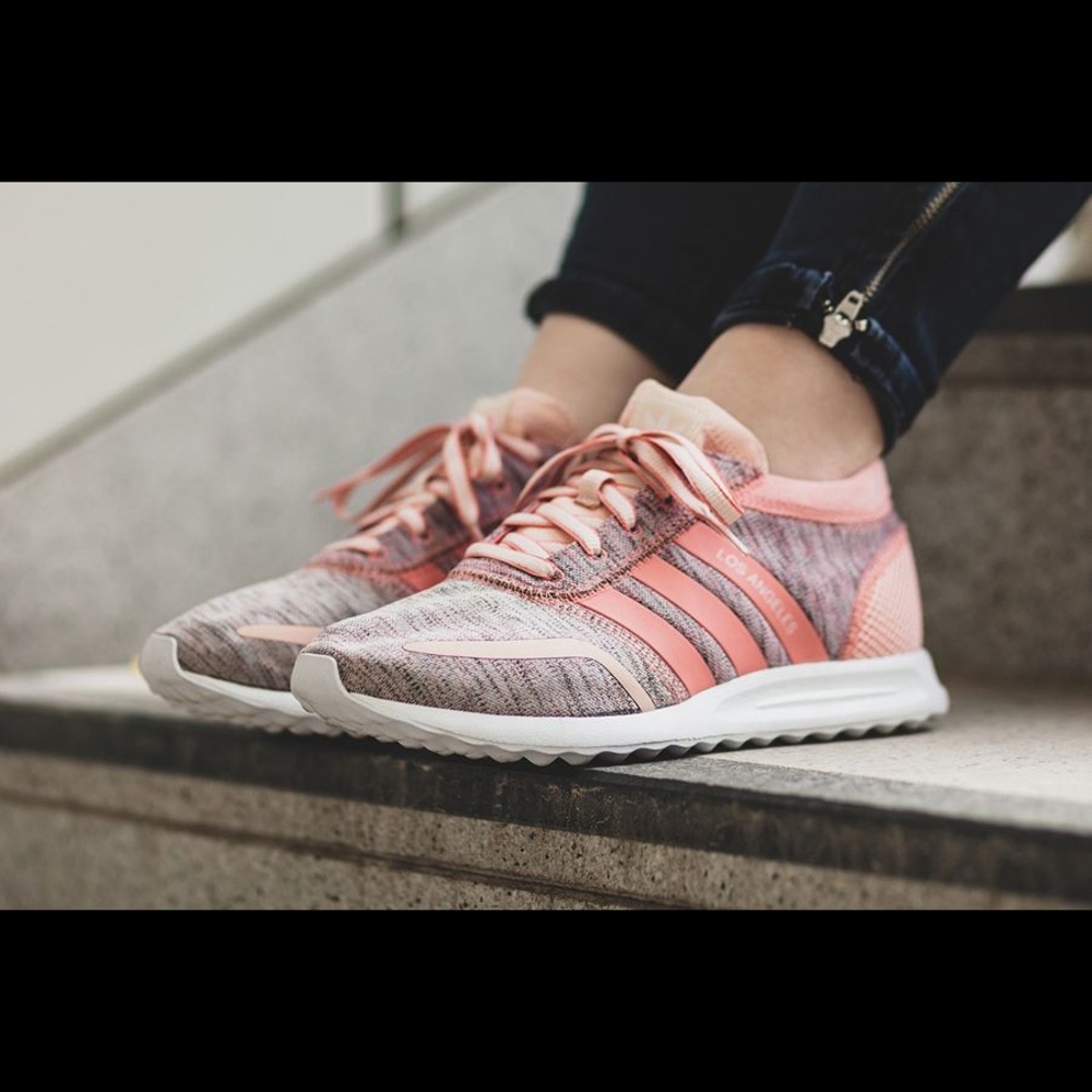 RARE LIMITED ED. Adidas Los Angeles in blush pink